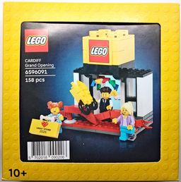 LEGO Cardiff Grand Opening (5009518-1)