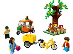 LEGO Picnic in the Park (60326-1)