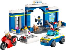LEGO Police Station Chase (60370-1)
