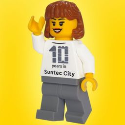 LEGO Celebrating 10 Years at Suntec City - Female Minifigure (SUNTEC-2)