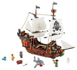 LEGO Pirate Ship (31109-1)