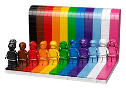 LEGO Everyone Is Awesome (40516-1)