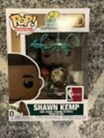 Shawn Kemp (Sonics Home Jersey) (Signed by Shawn Kemp)